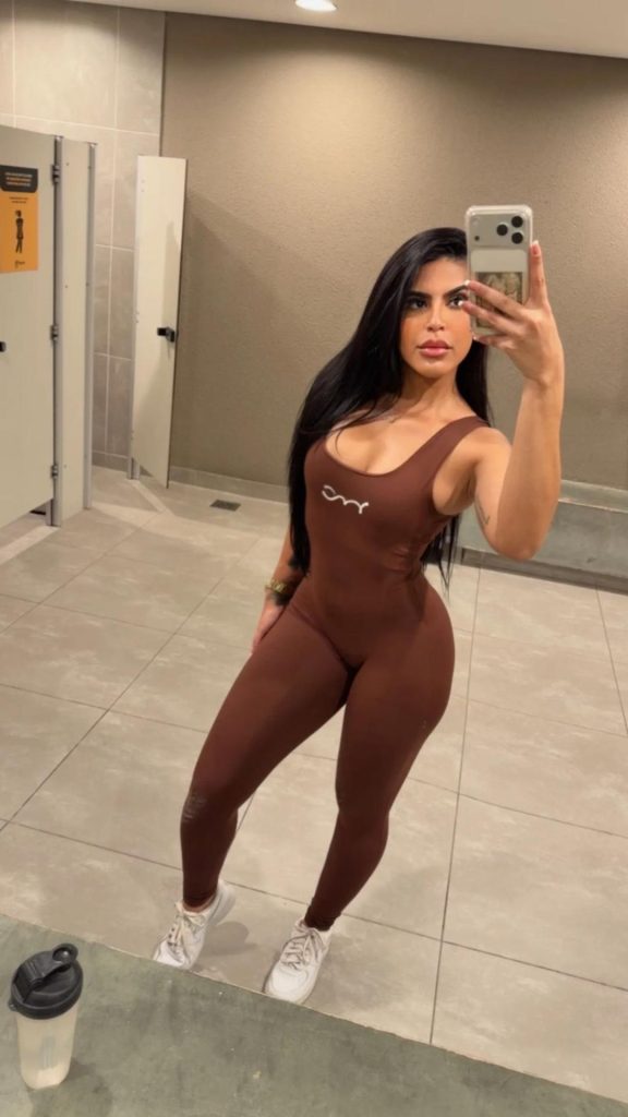 Julia, acompañante independiente en Zaragoza
