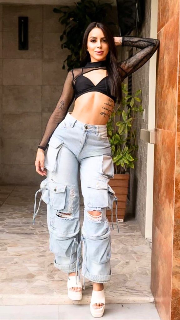Cloe | 26 años 🇨🇴