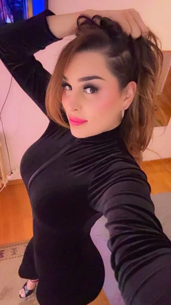 Karol, una chica trans latina de Colombia