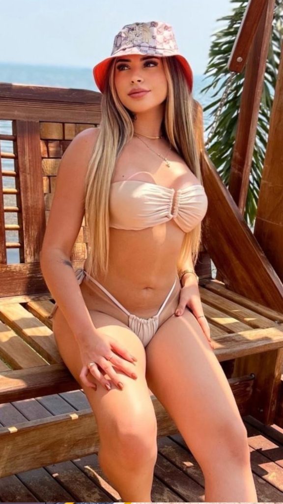 Melisa | 23 años 🇧🇷